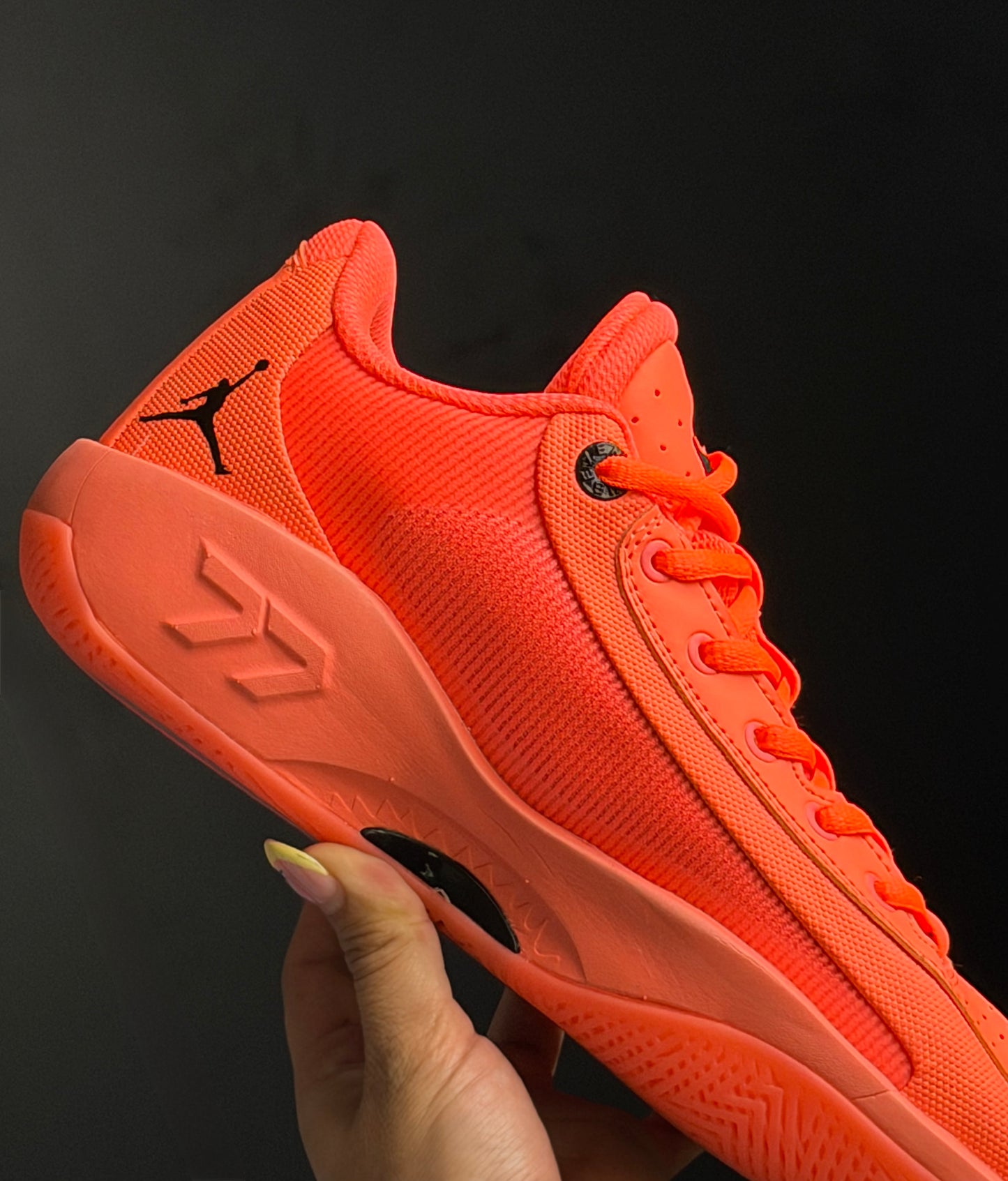 Jordan Luka 77  Brigth Mango