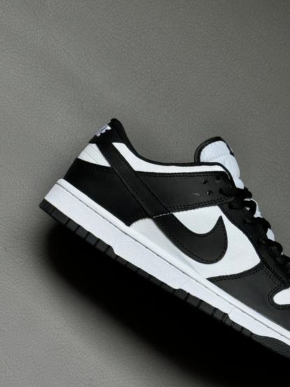 Nike Dunk Low Panda