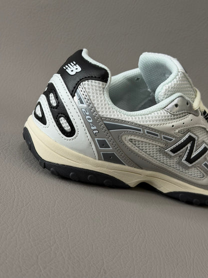 New Balance 204L