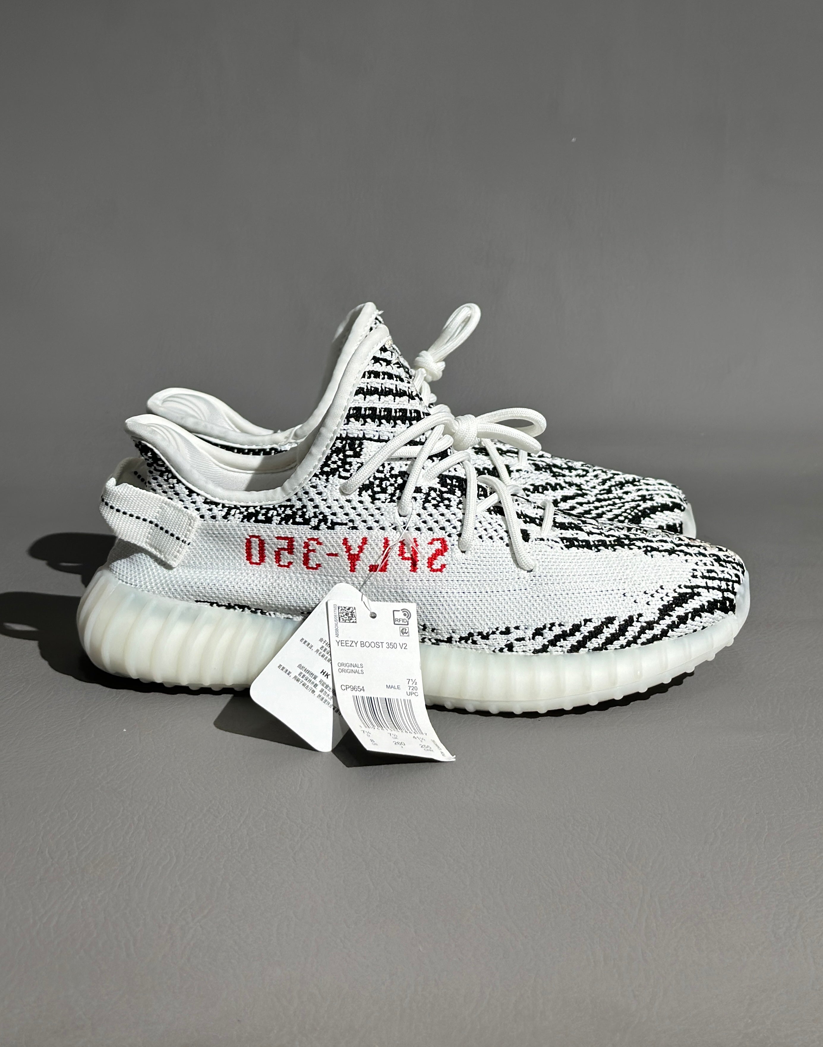 Adidas yeezy zebra hk hotsell