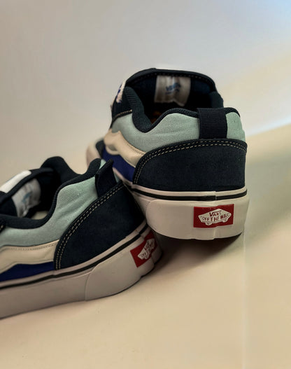 Vans Knu