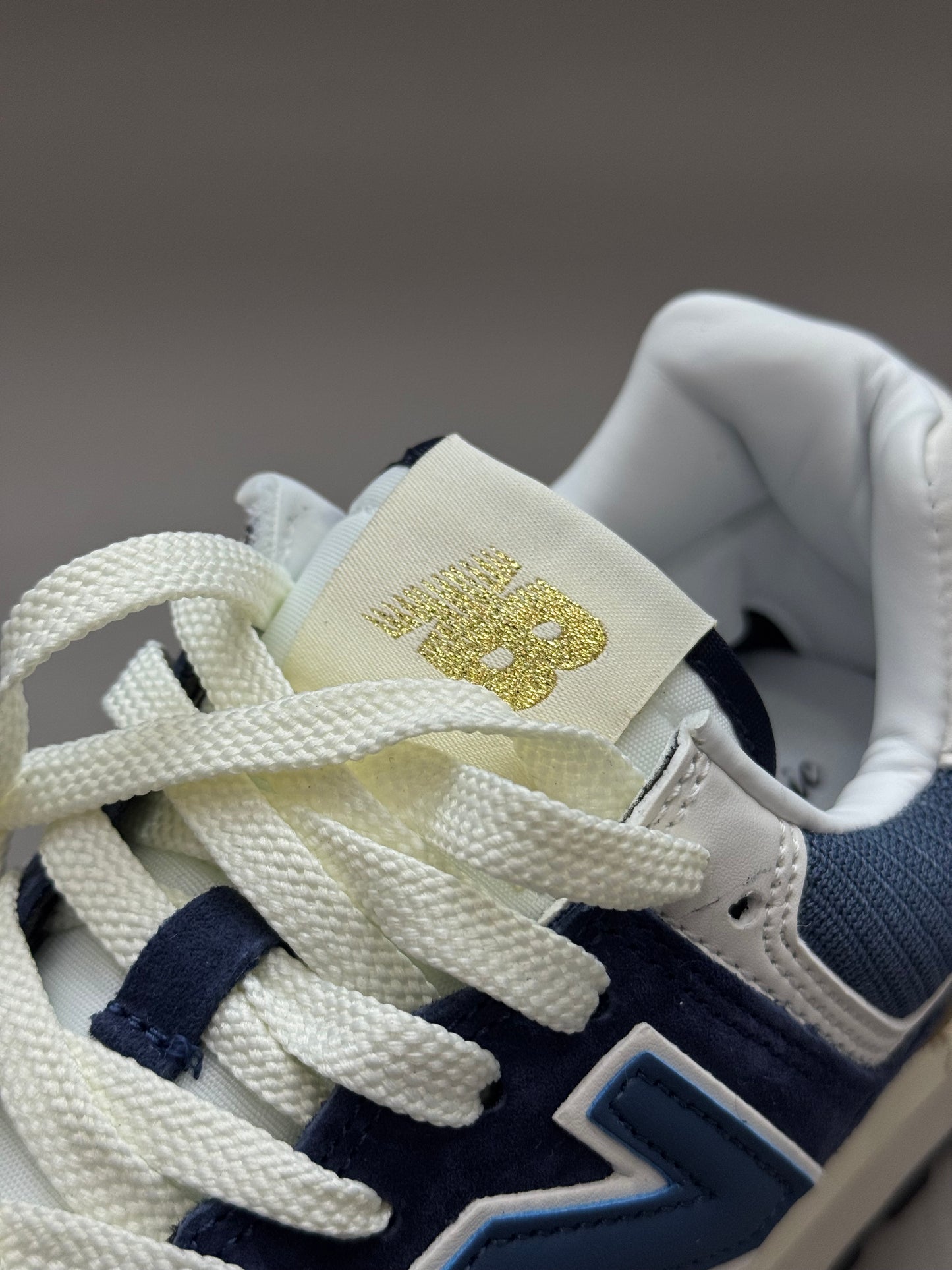 New Balance 574
