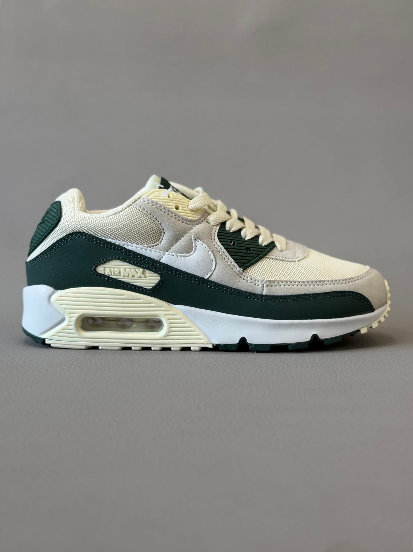 Nike Air Max 90