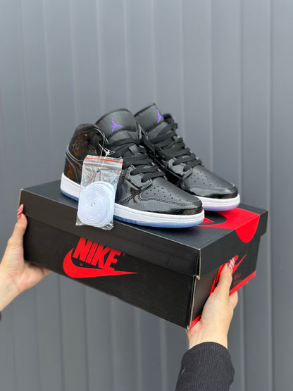 Air Jordan 1 Space Jam