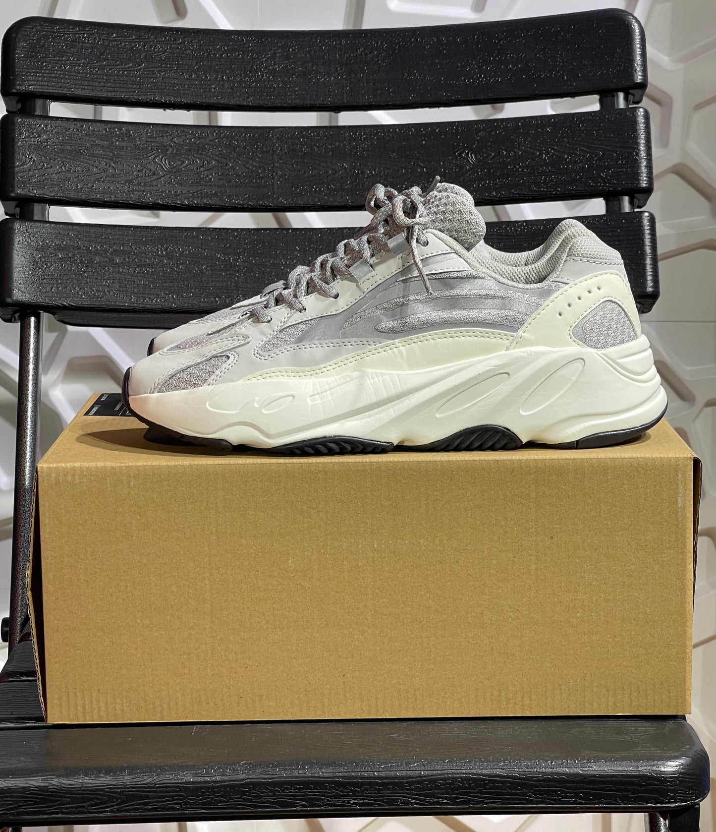 Yeezy 700