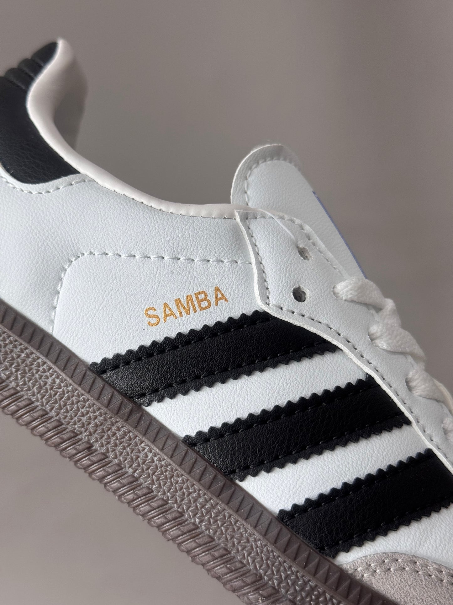 Adidas Samba