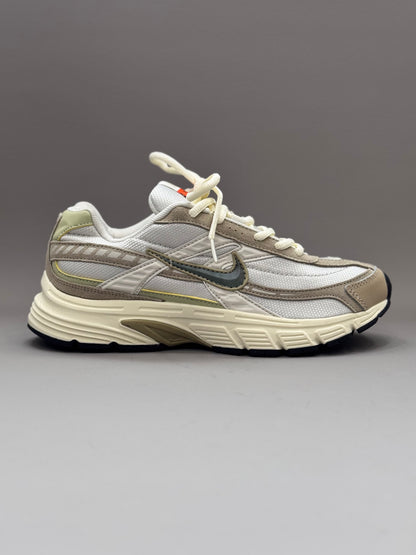 Nike Initiator Light Bone Cargo k