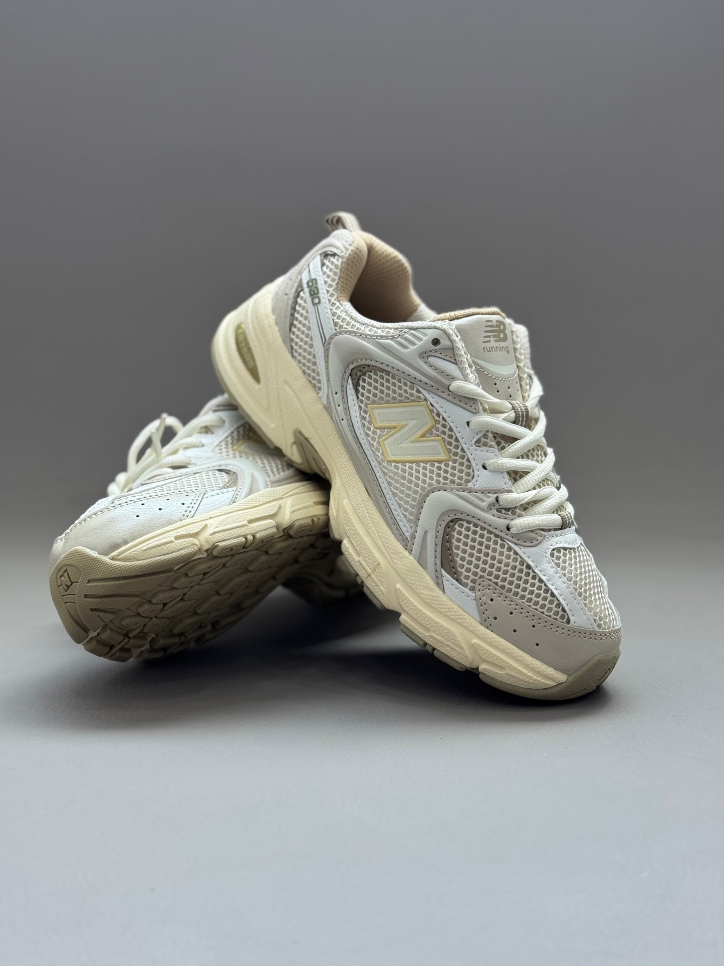 New Balance 530