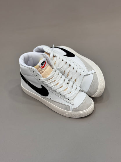 Nike Blazer Mid 77 Vintage