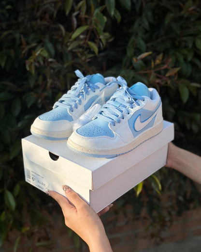 Air Jordan 1 Low SE Reverse Ice Blue