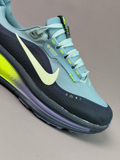 Nike Vomero 18 Gore-tex