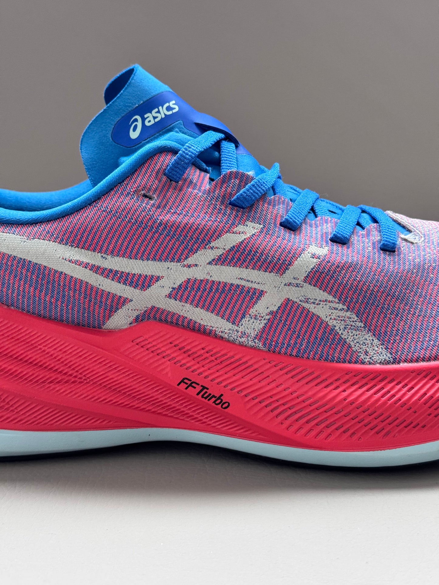 Asics Superblast Diva Pink
