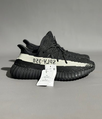 Yeezy Boost 350 V2 Oreo