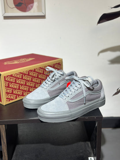 Vans Grey