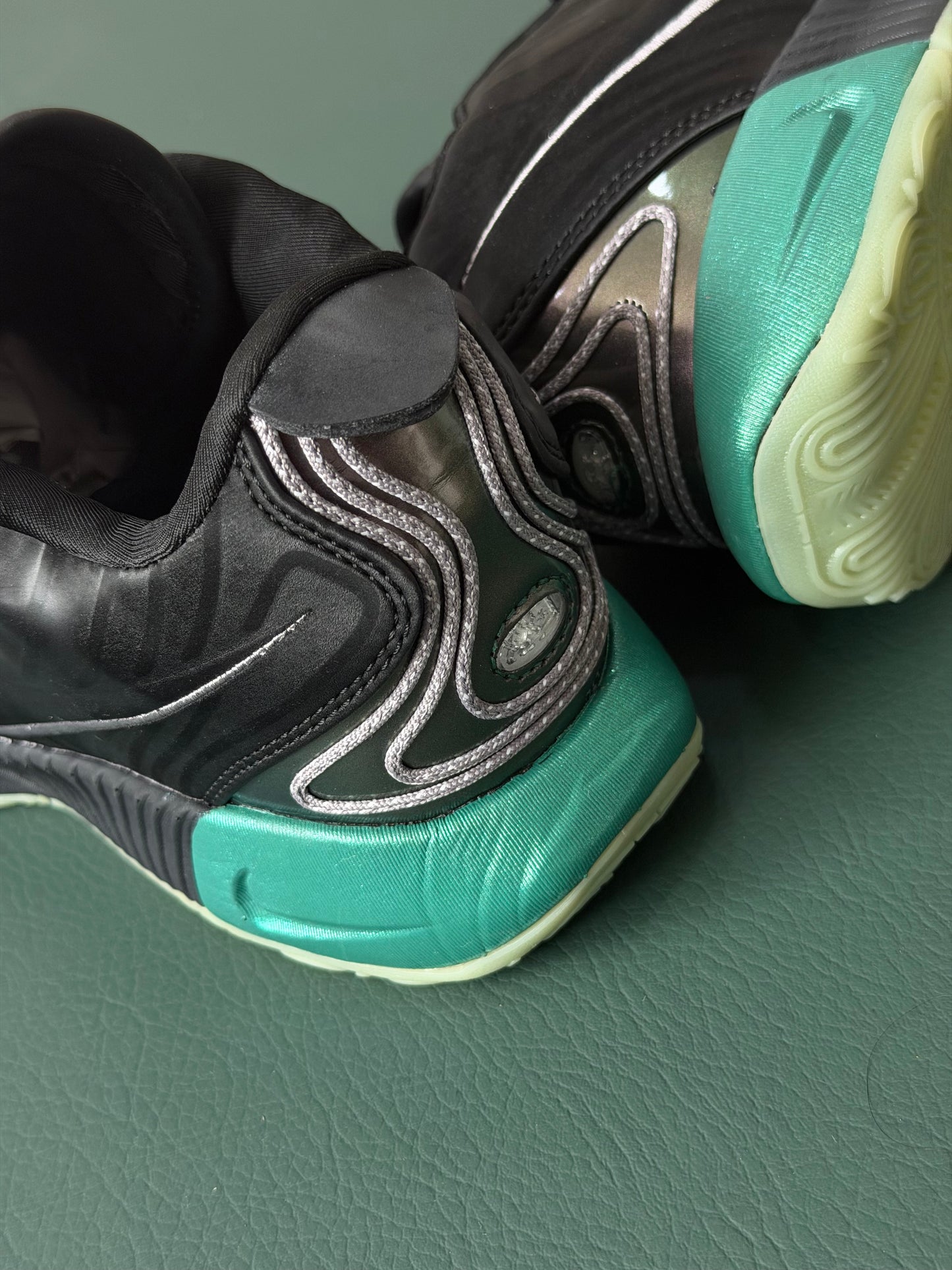Nike Lebron 21