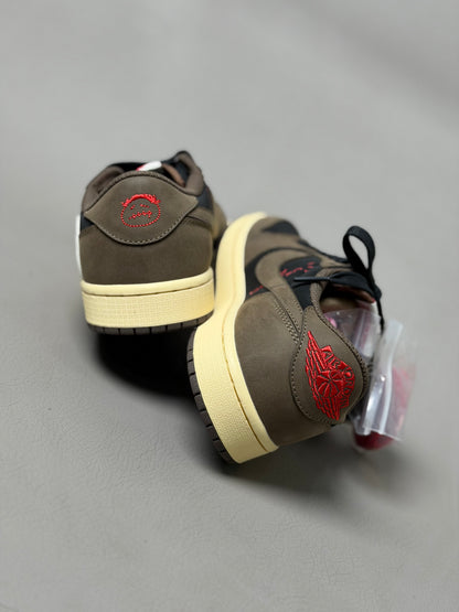 Air Jordan 1 Low x Travis