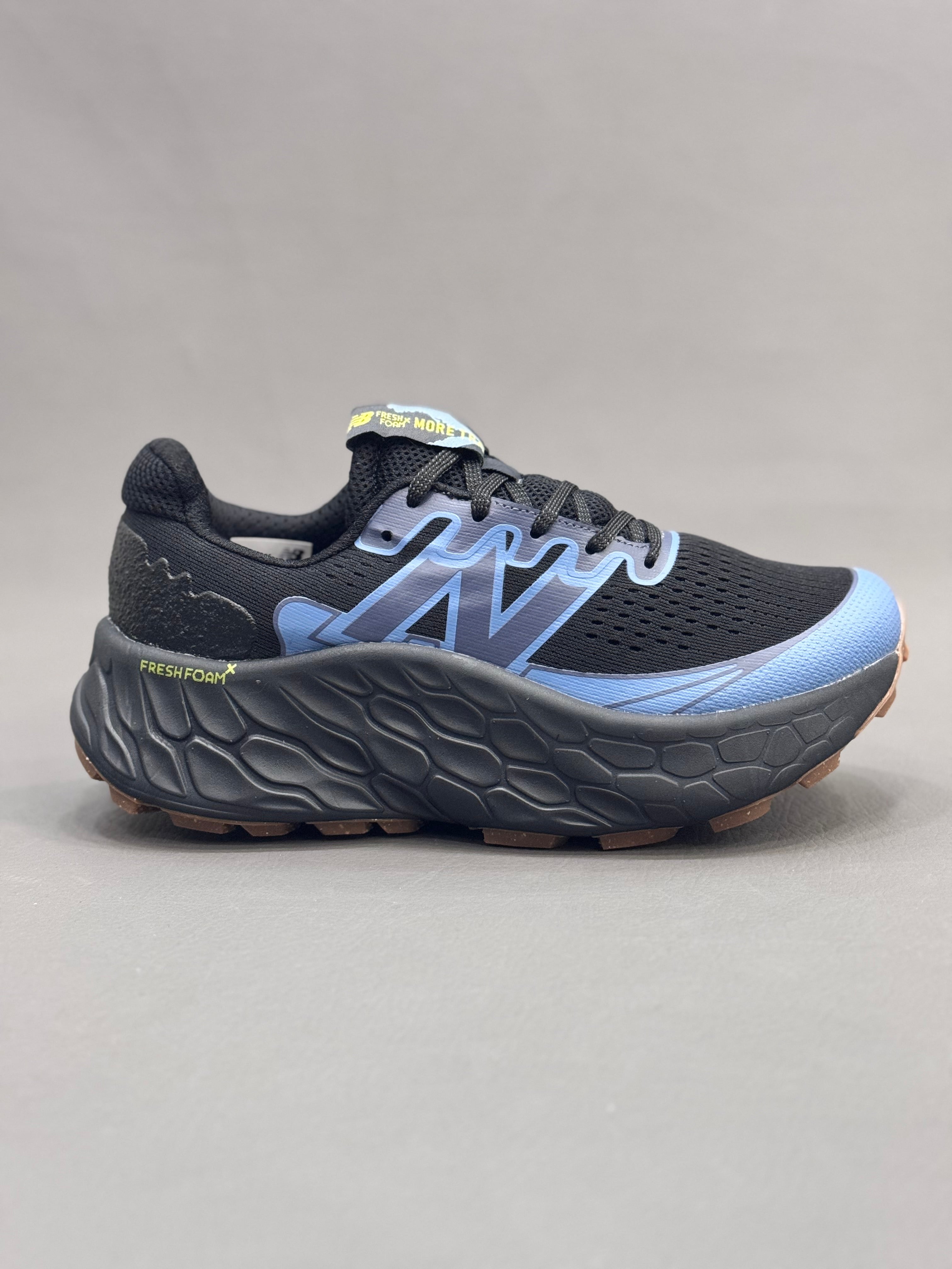 Feesh Reader New Balance Feesh Foam v4 – LOCKERSTREET