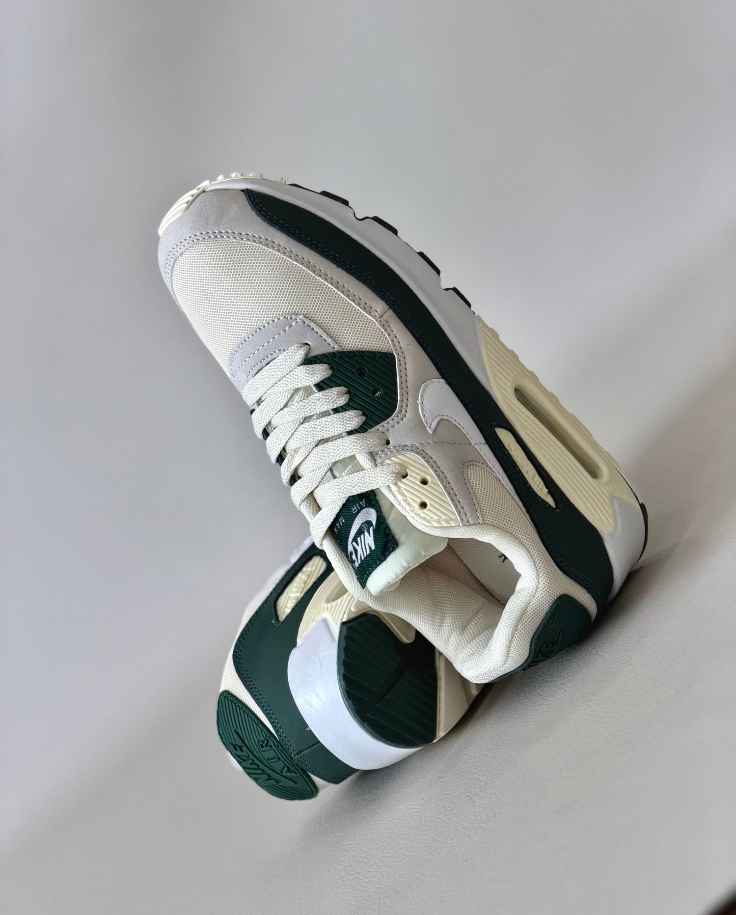 Nike Air Max 90