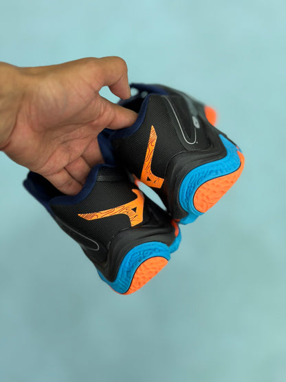Mizuno Wave
