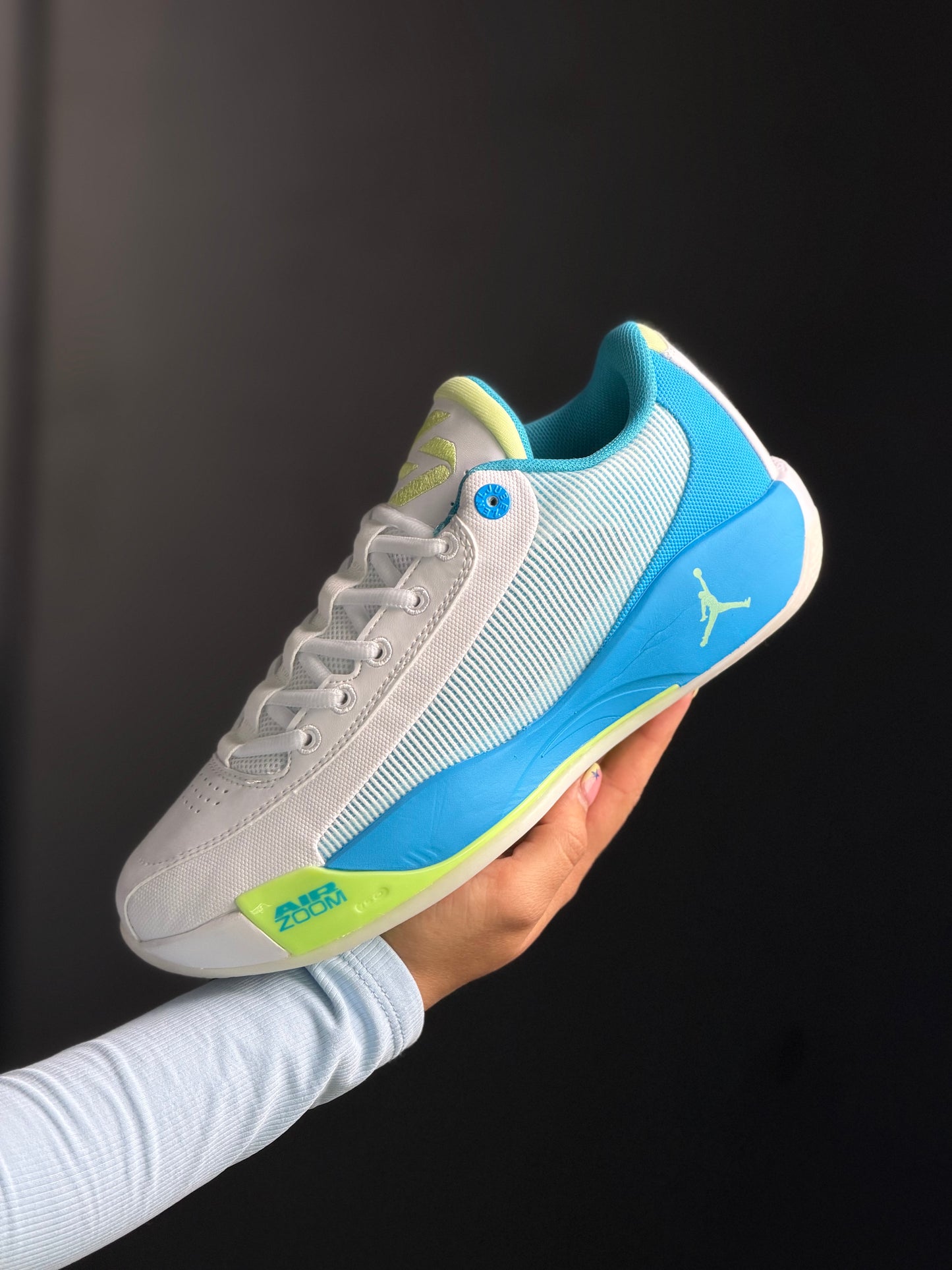 Jordan Luka 77  Navigator
