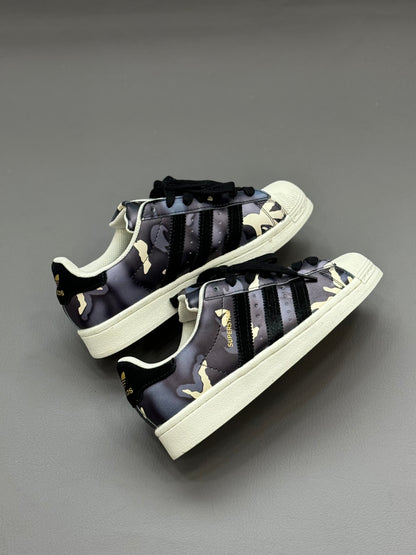 Adidas Superstar