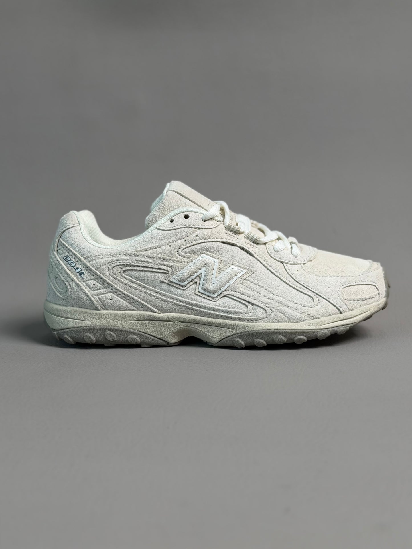 New Balance 204L