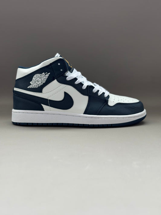 Air Jordan 1 Mid