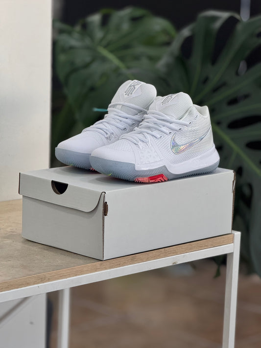 Nike Kyrie 4