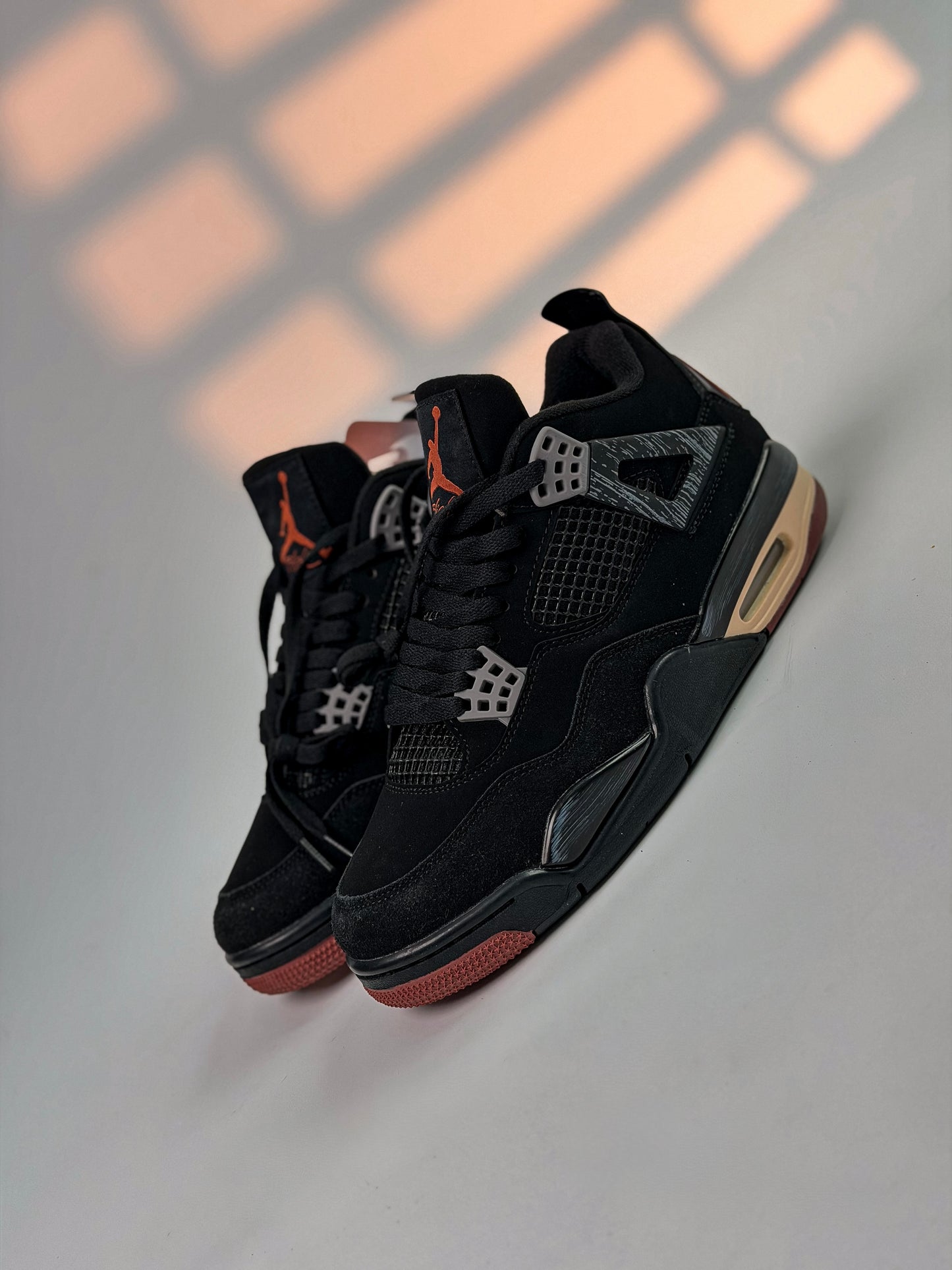 Air Jordan 4 Kaws