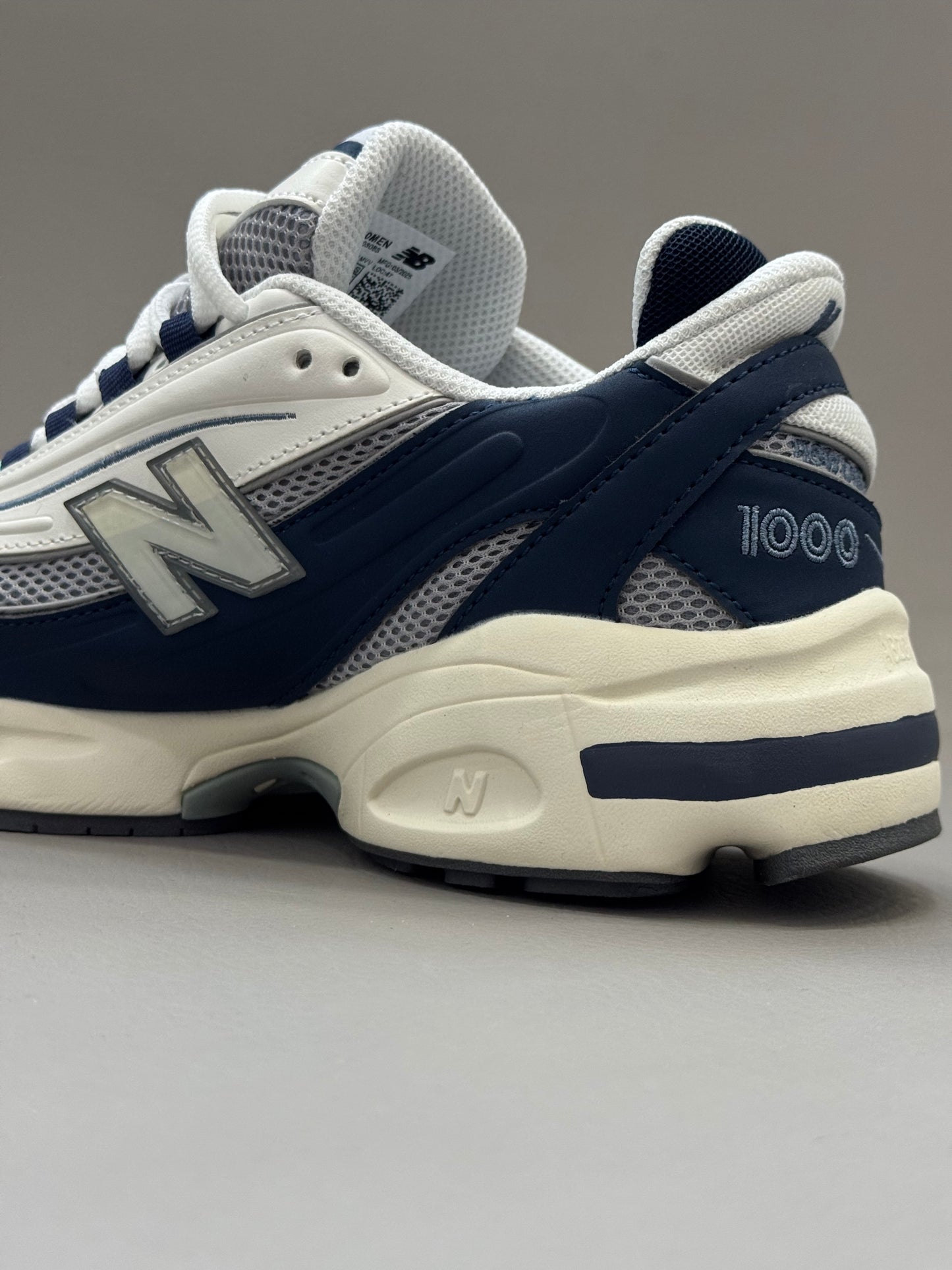 New Balance 1000