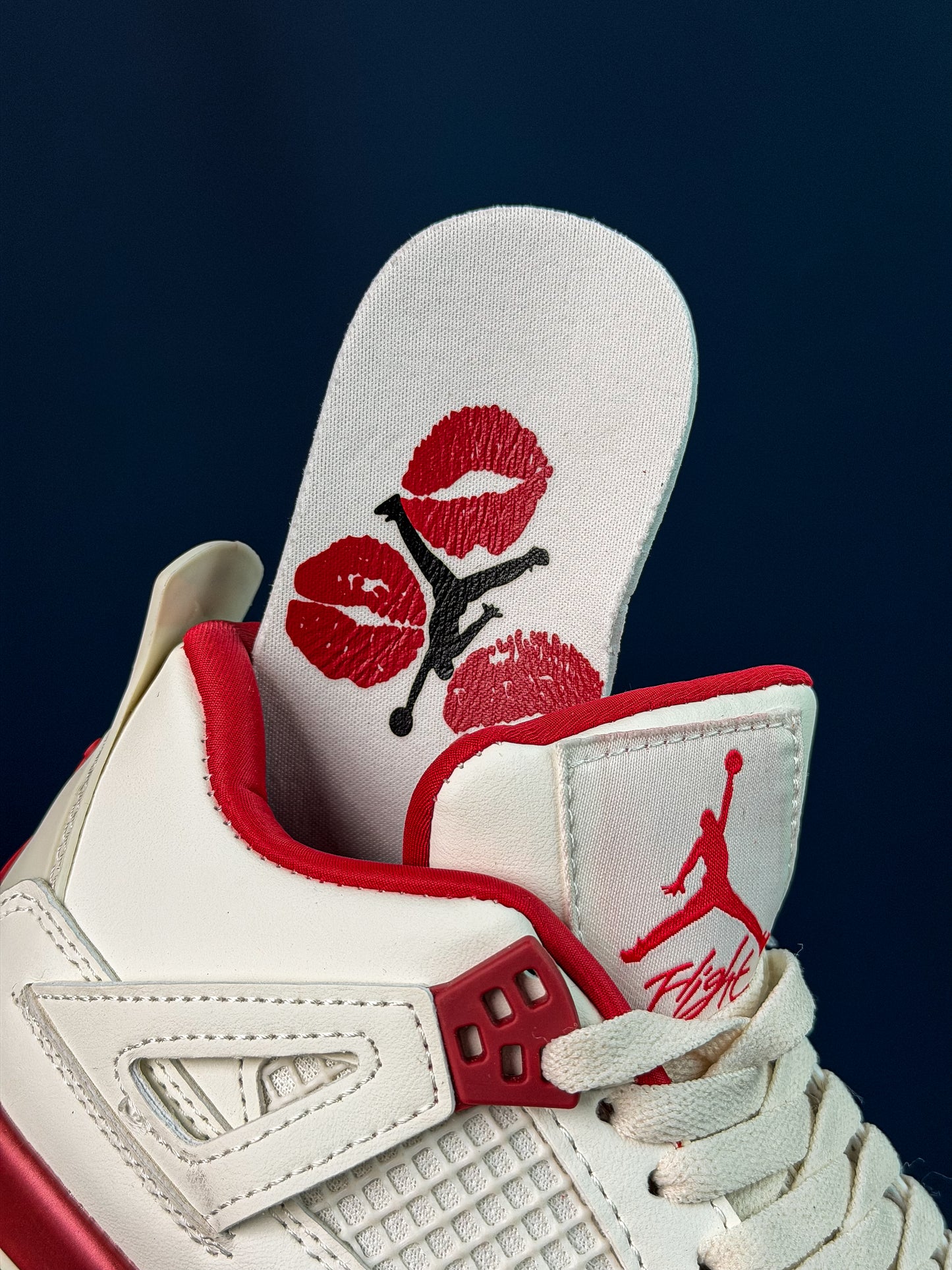 Air Jordan 4