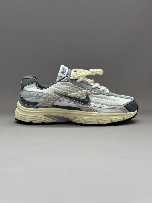 Nike Initiator Light B