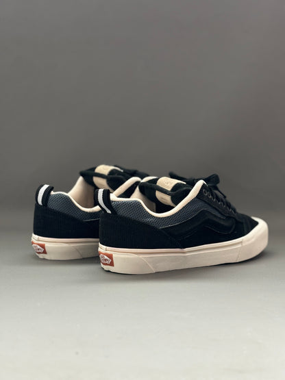 Vans Knu Skool