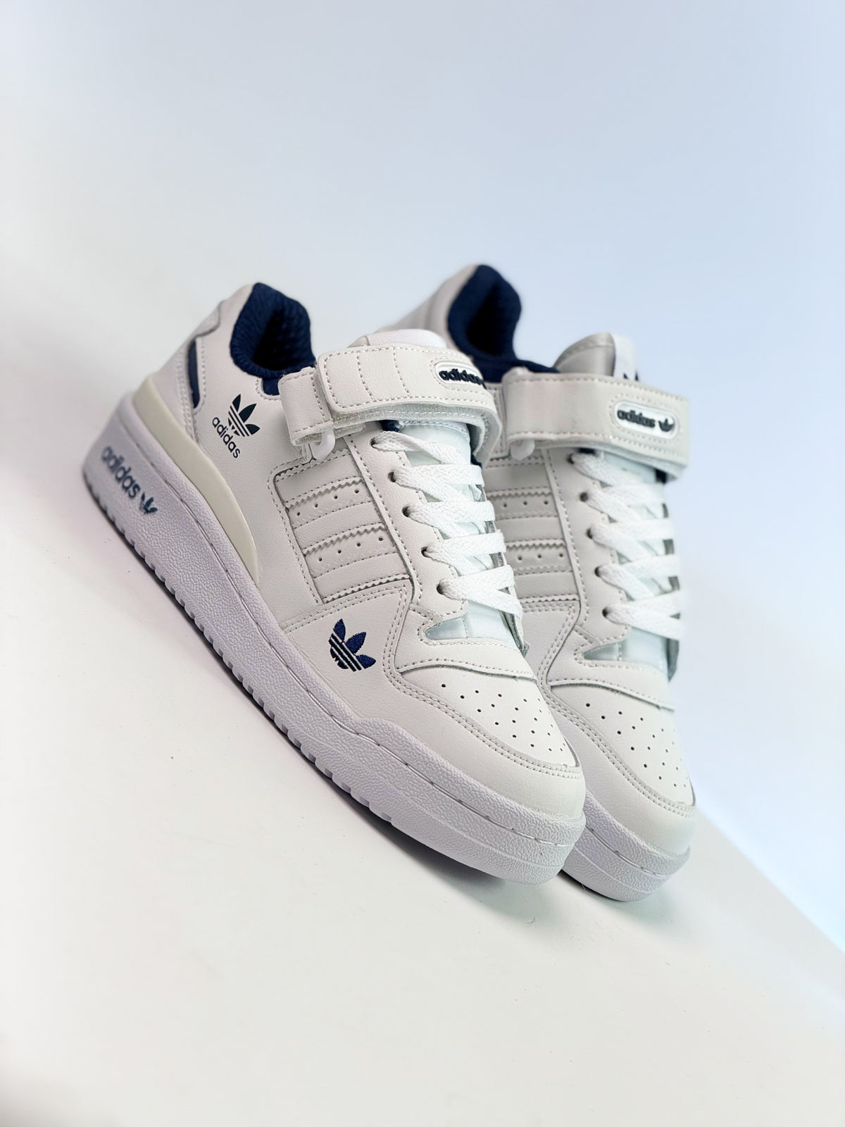 Adidas Forum Low