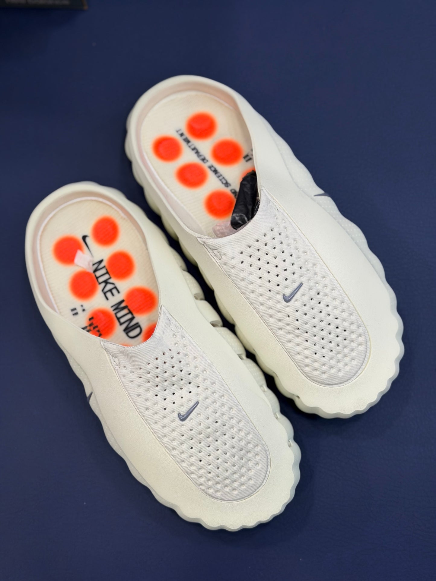 Nike Mind 001 Slide Sail