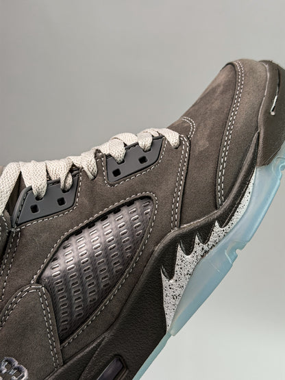 Air Jordan 5 Wolf Grey