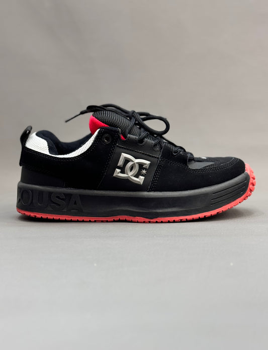 DC Shoes