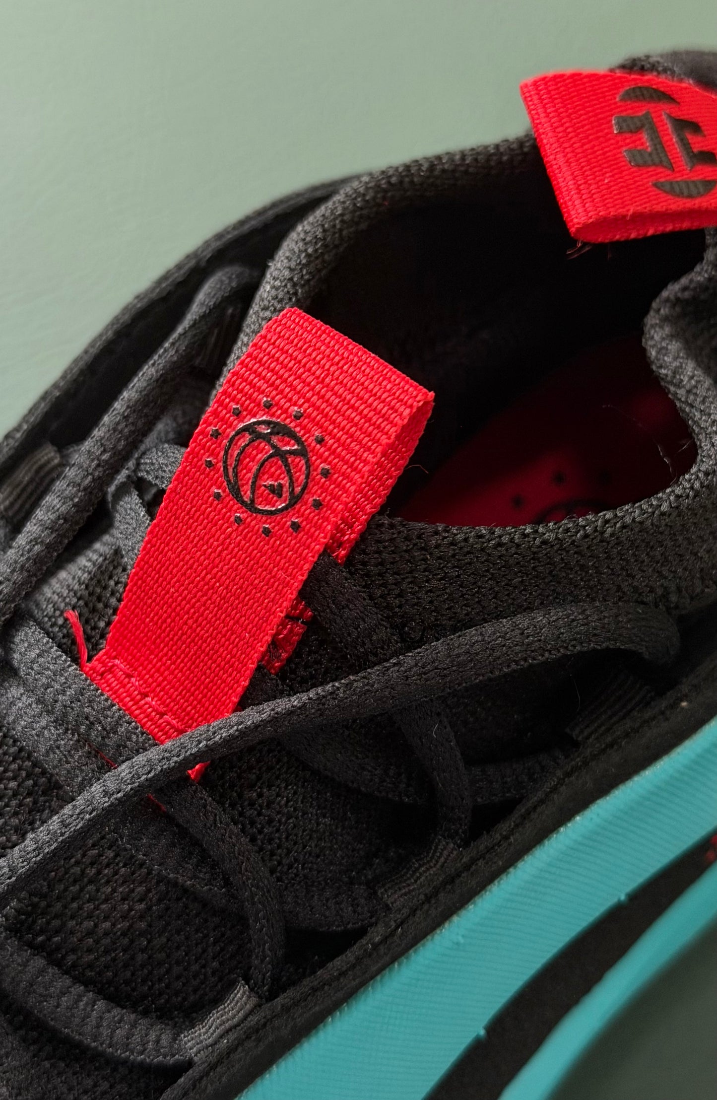 Adidas  Harden Vol 8