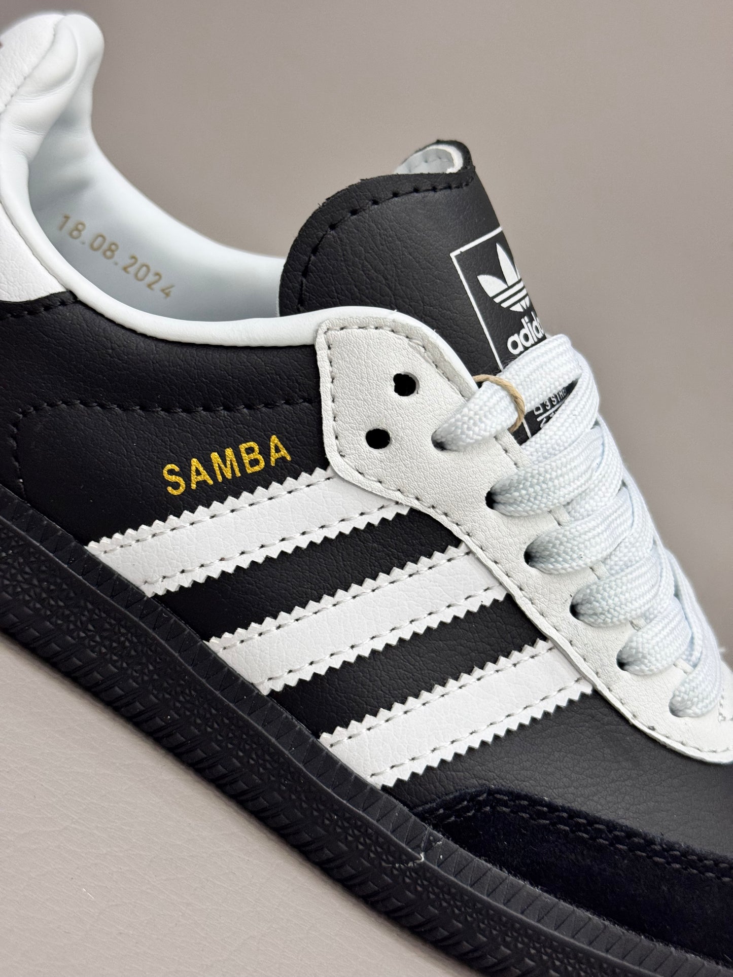 Adidas Samba