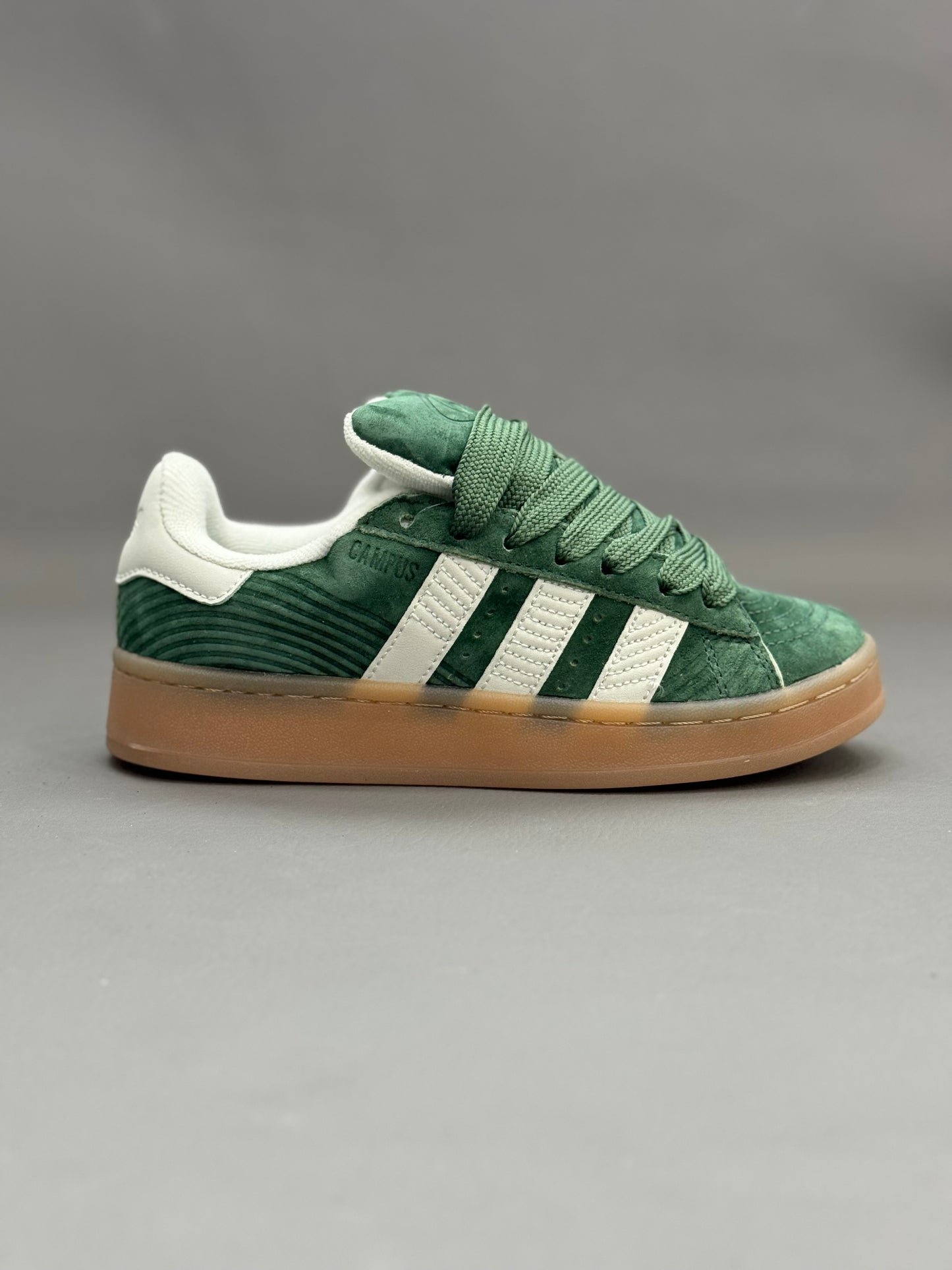 Adidas Campus 00s