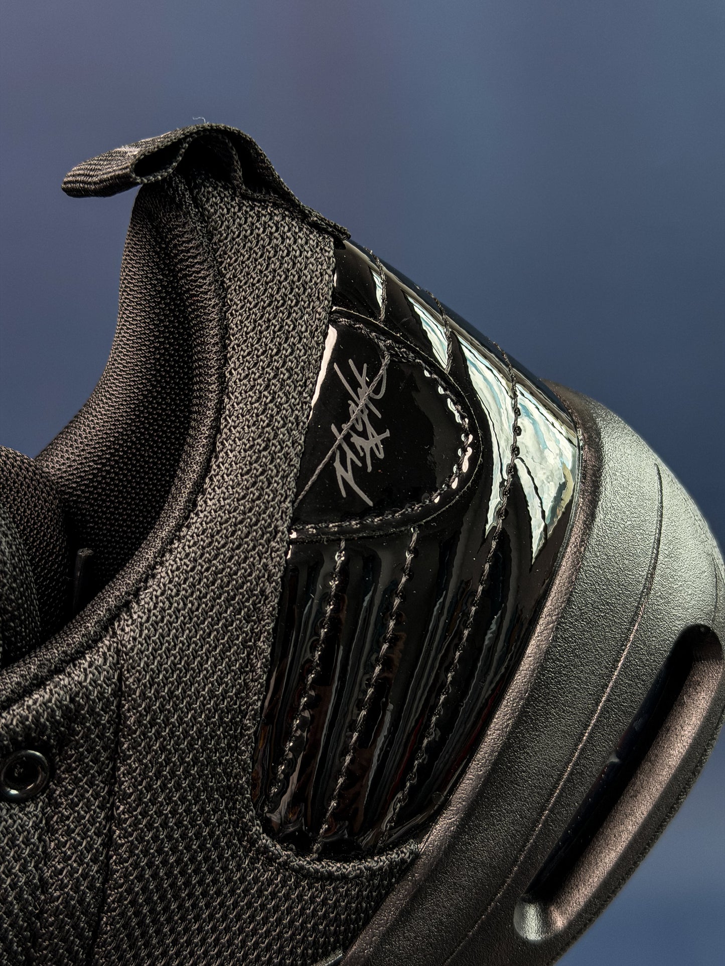 Jordan Max Aura 6
