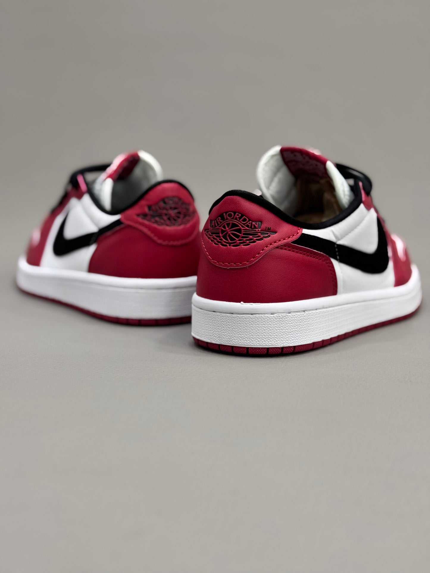 Air Jordan 1 Low Chicago