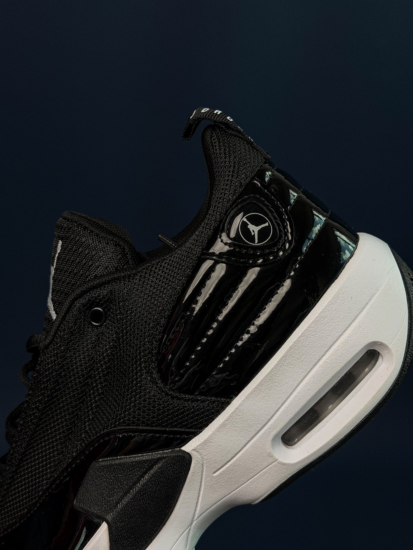 Jordan Max Aura 6