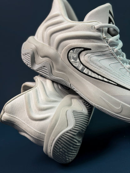 Nike Giannis Inmortality 4
