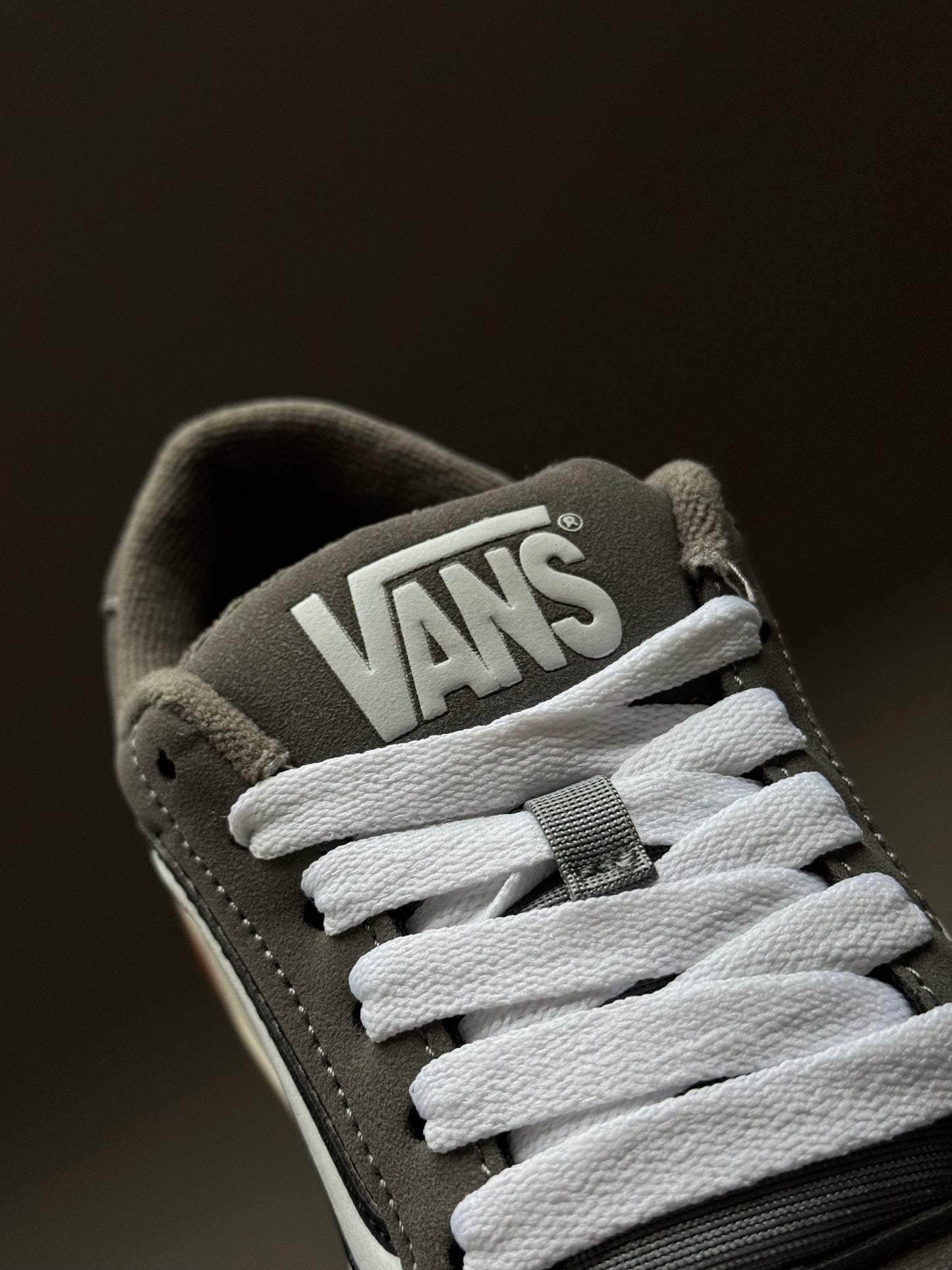 Vans Hylane