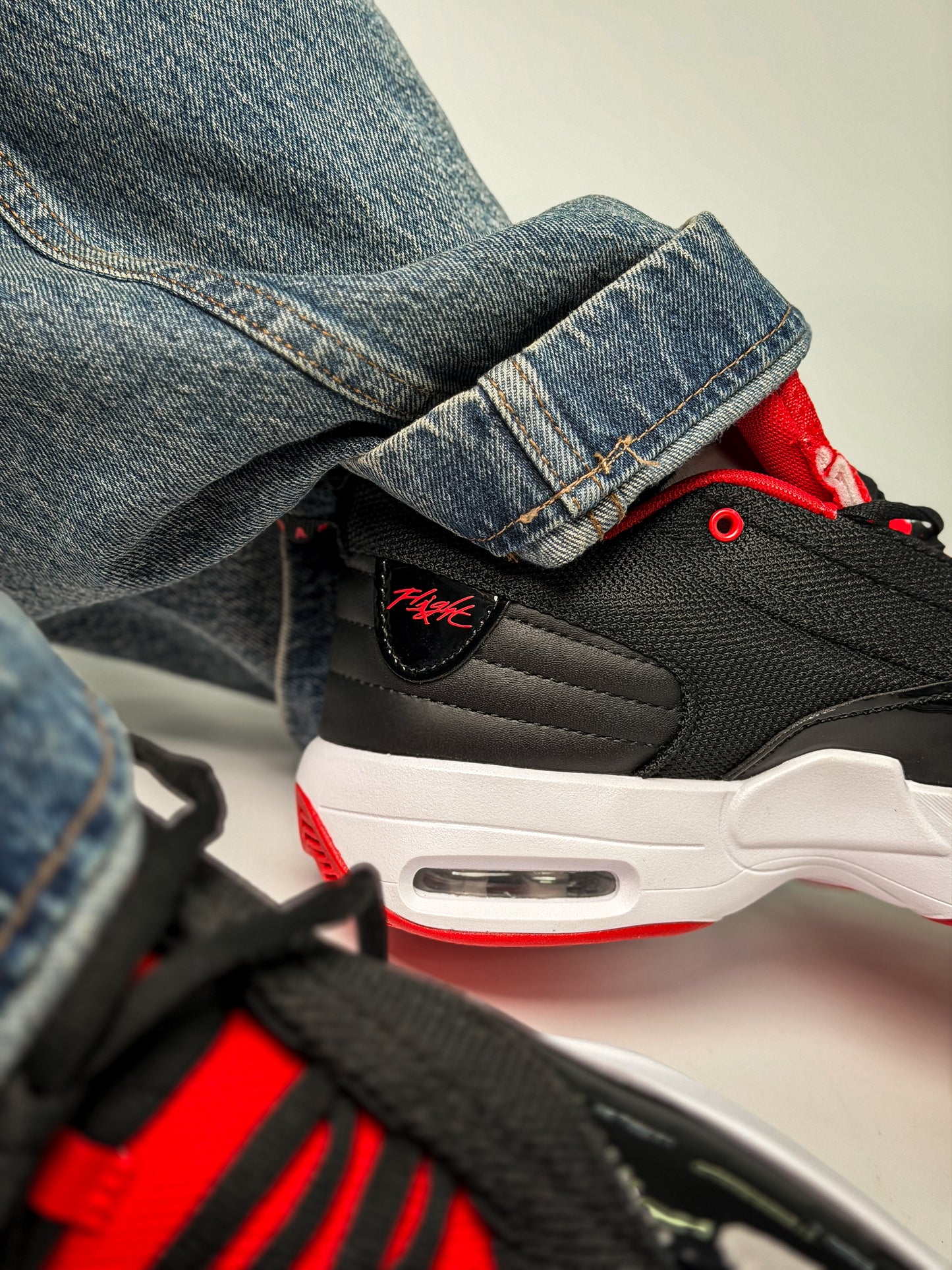 Jordan Max Aura 6
