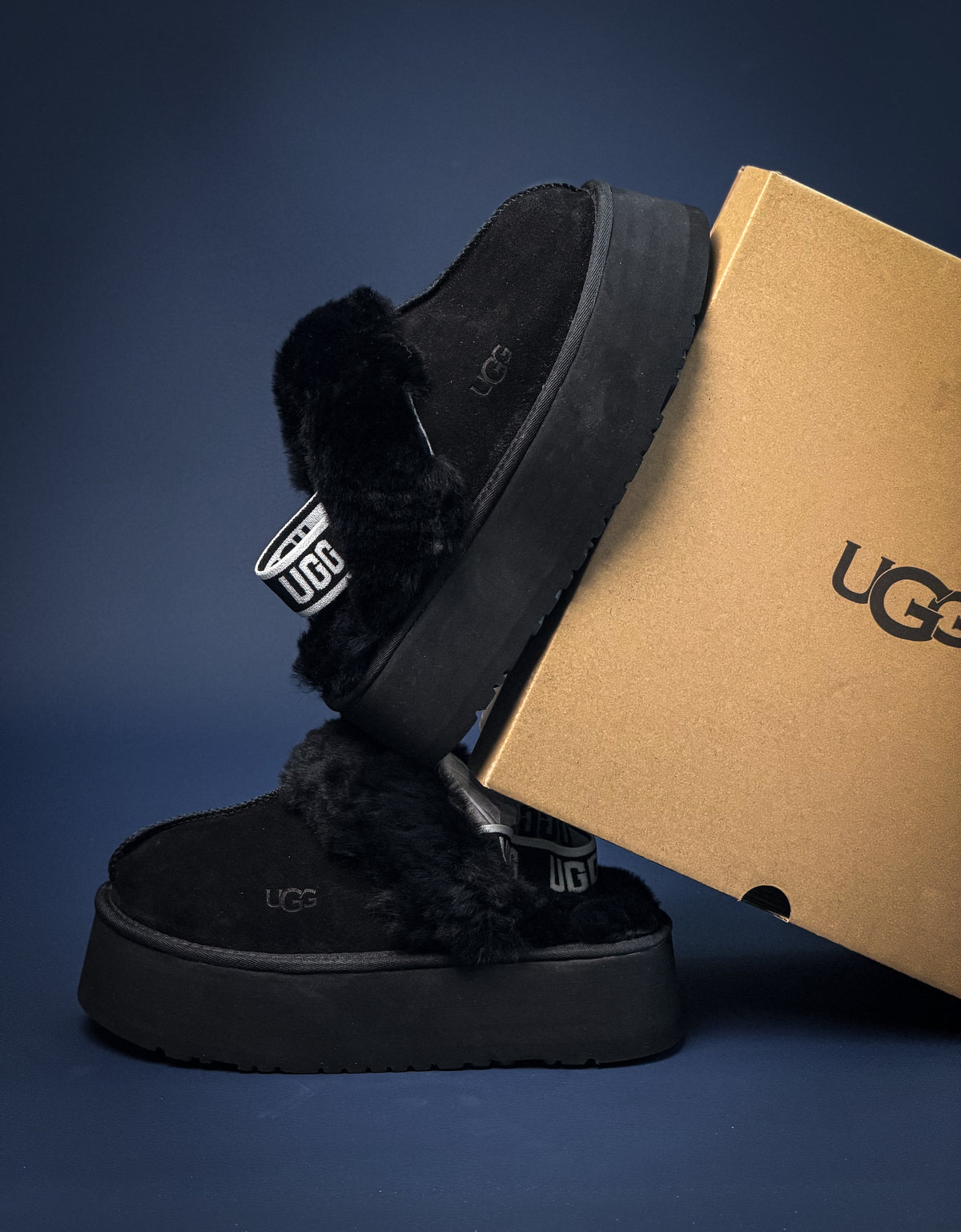 UGG