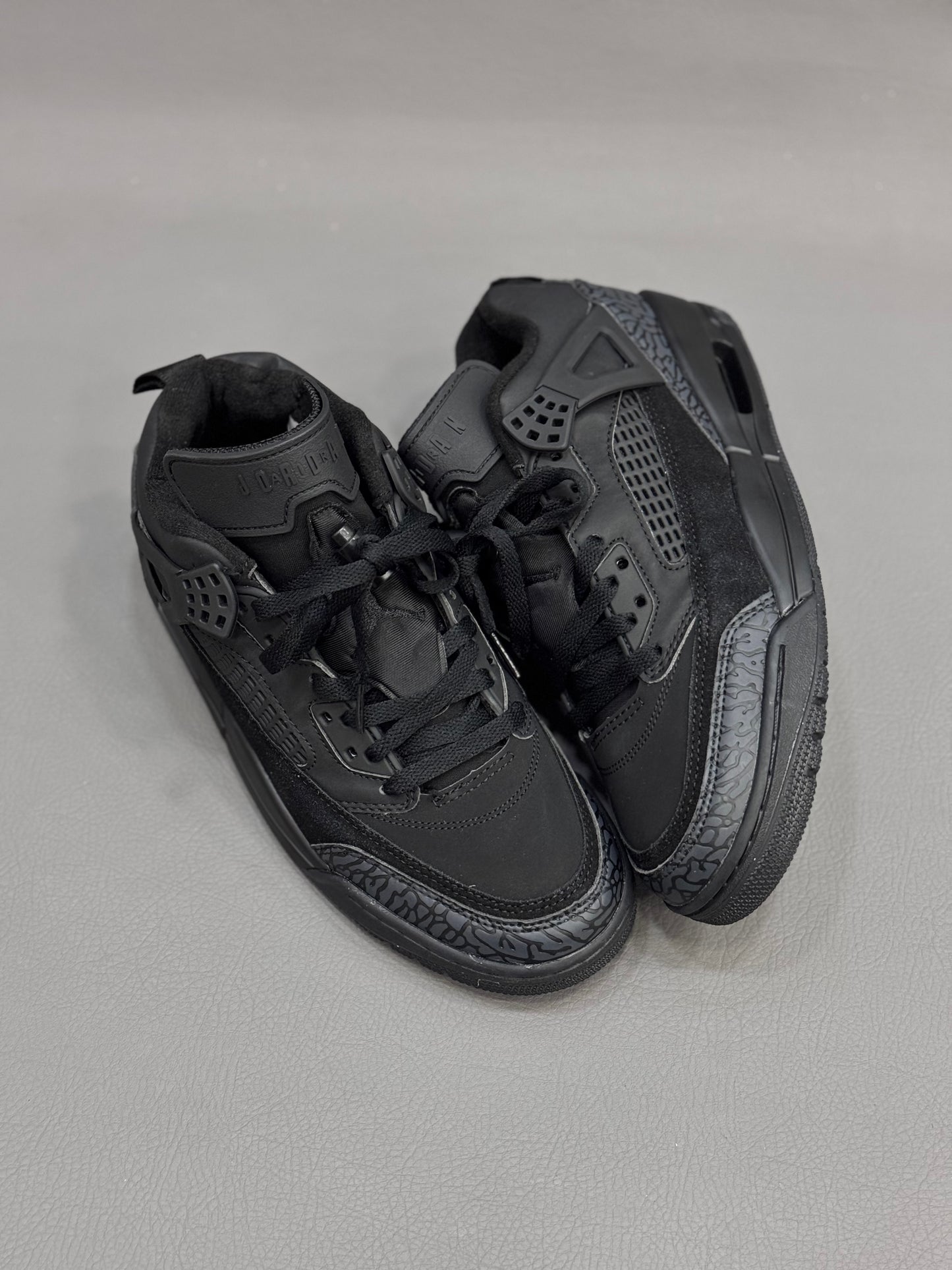 Air Jordan Spizike Low Black Cat