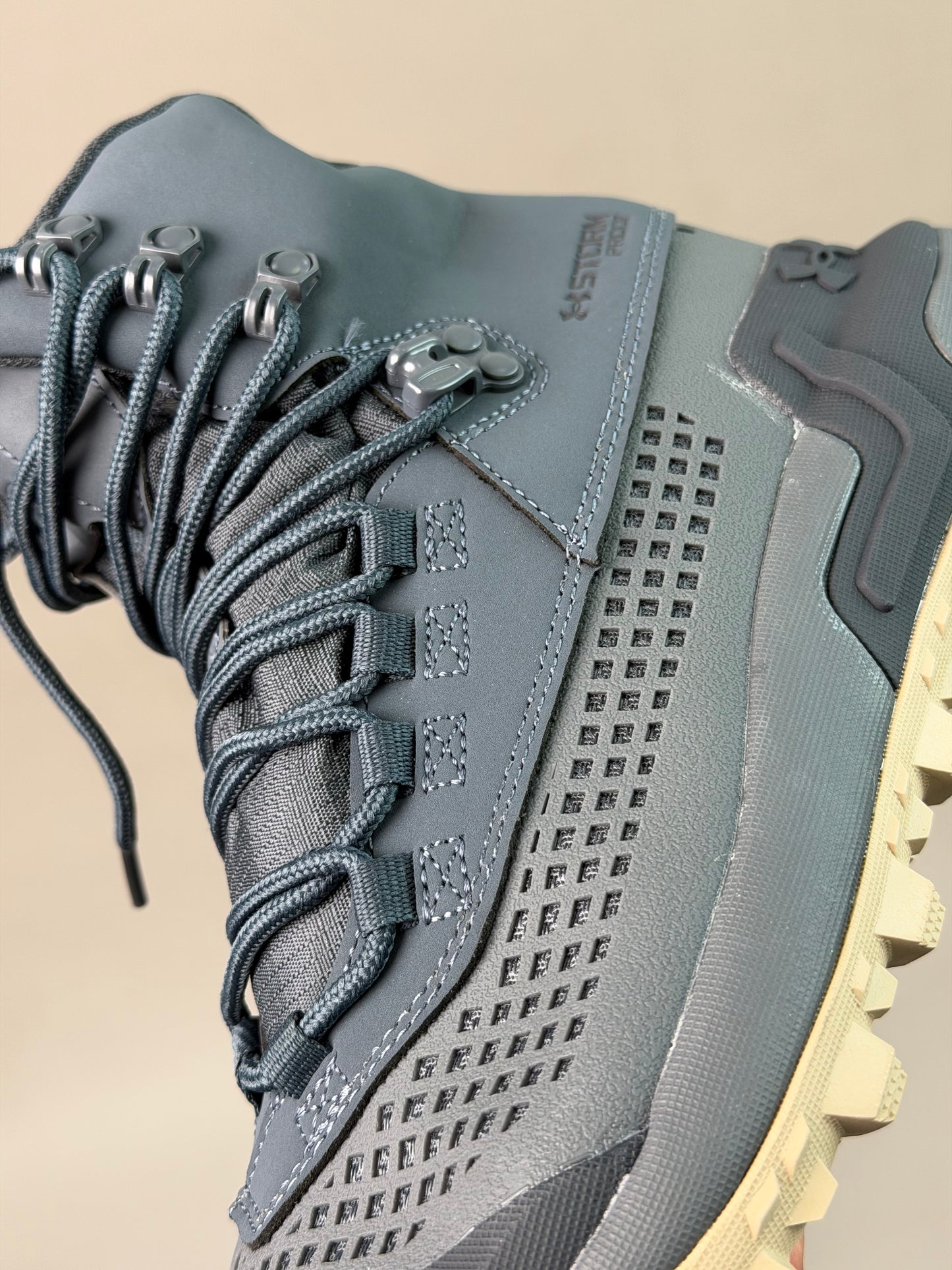 Under Armour UA HOVR
