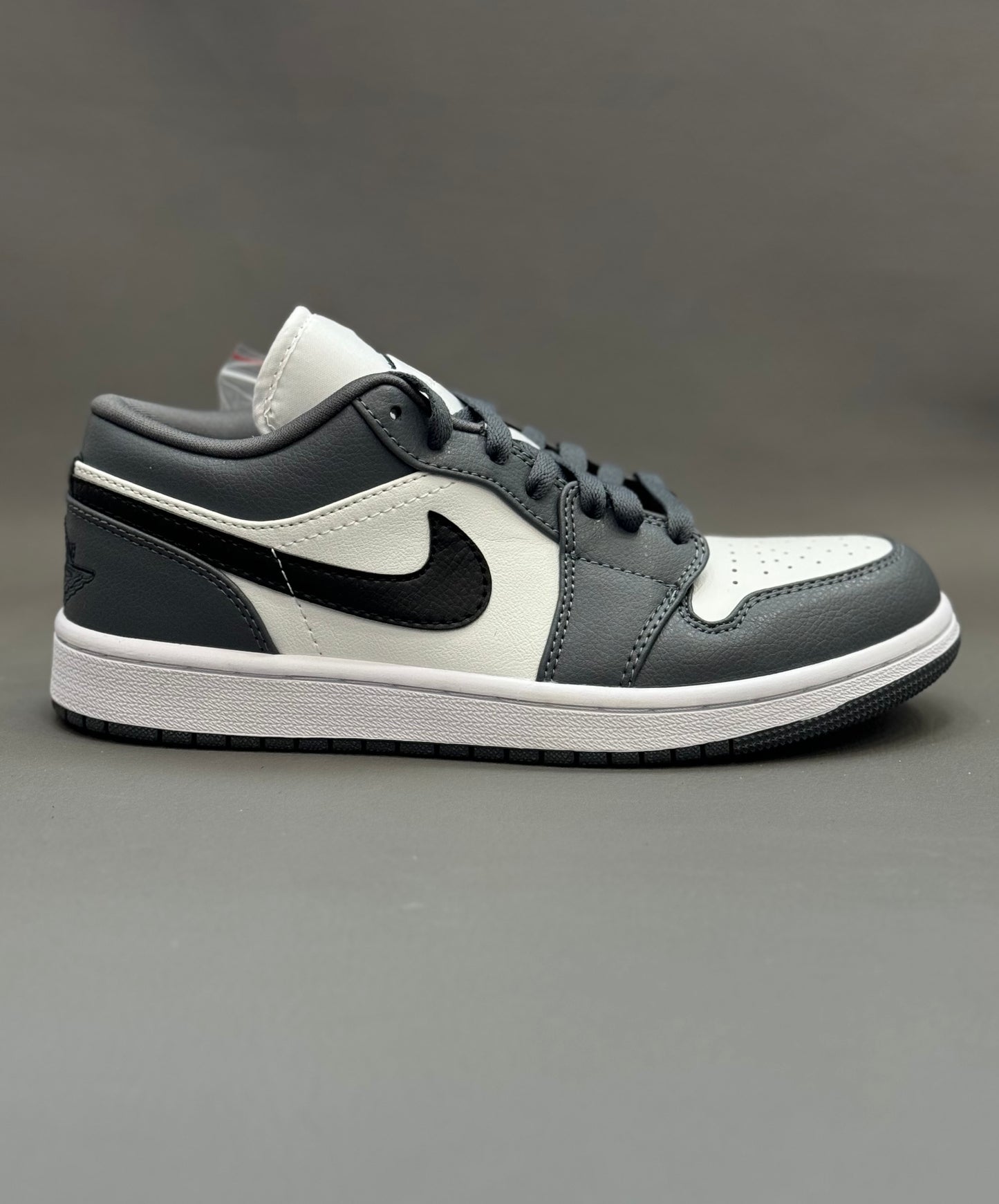 Air Jordan 1 Low Iron Grey